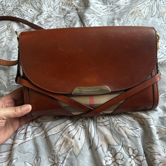 Burberry House Check Bridle Abbott Shoulder bag - Picture 7 of 12